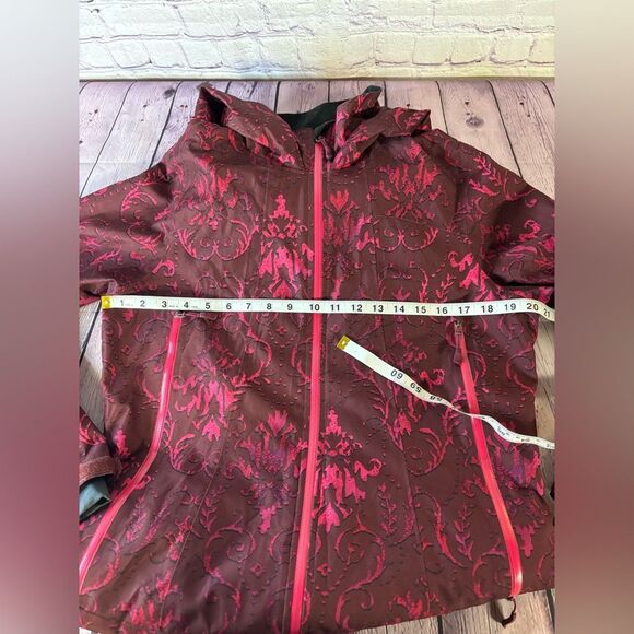 Athleta Twin Tip Ski Jacket in Port Wine Snow Scroll Ski Snowboard Jacket Size M - Picture 15 of 16